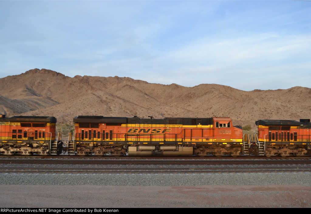 BNSF 6928